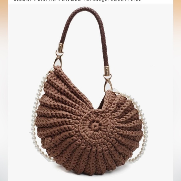 Handbags - 🆕 Brown Knit Shell Tote with Pearl Strap
